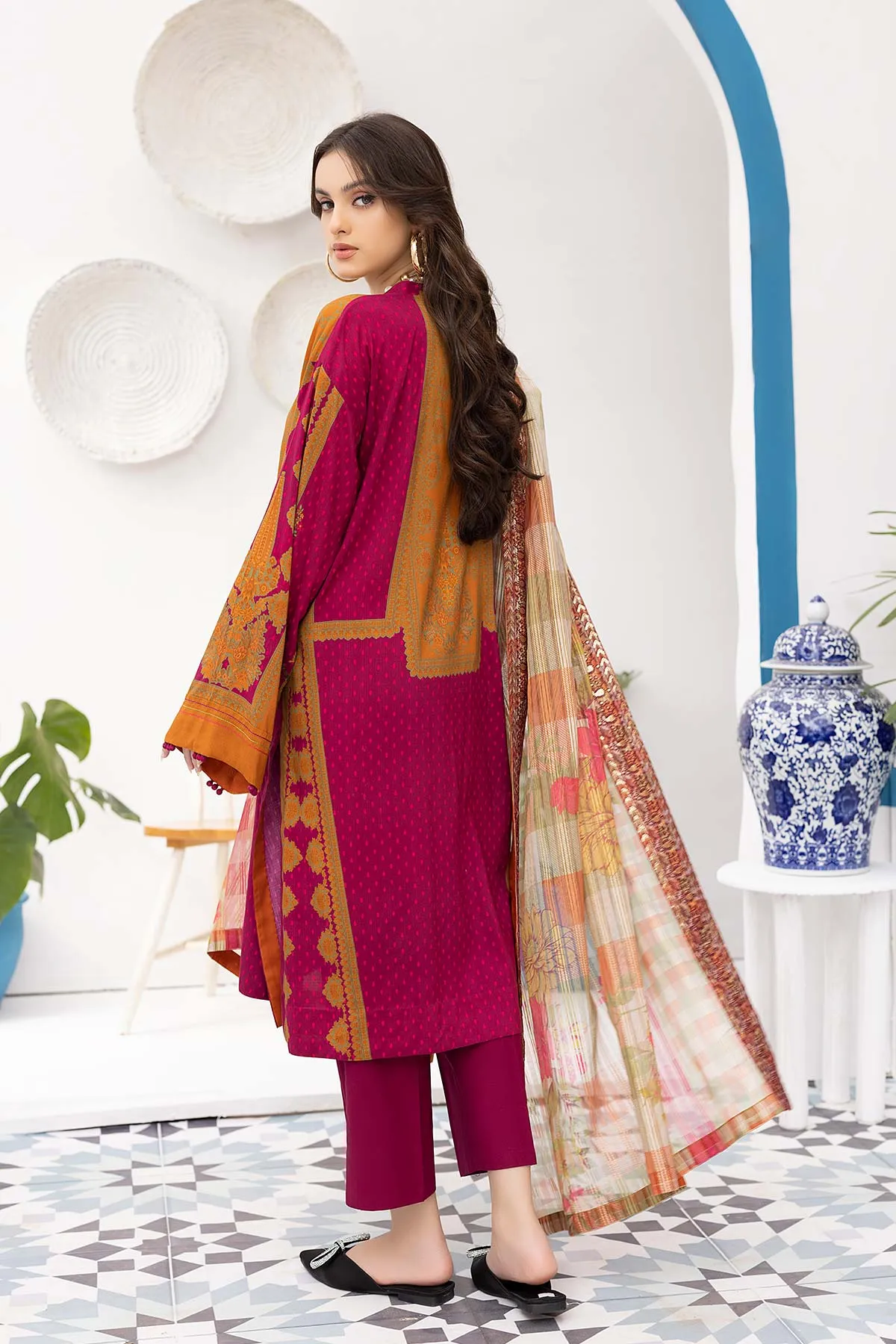 Charizma Print Melody Fall/Winter · Printed Marina Suit With Embroidered Dupatta – PEW22-07