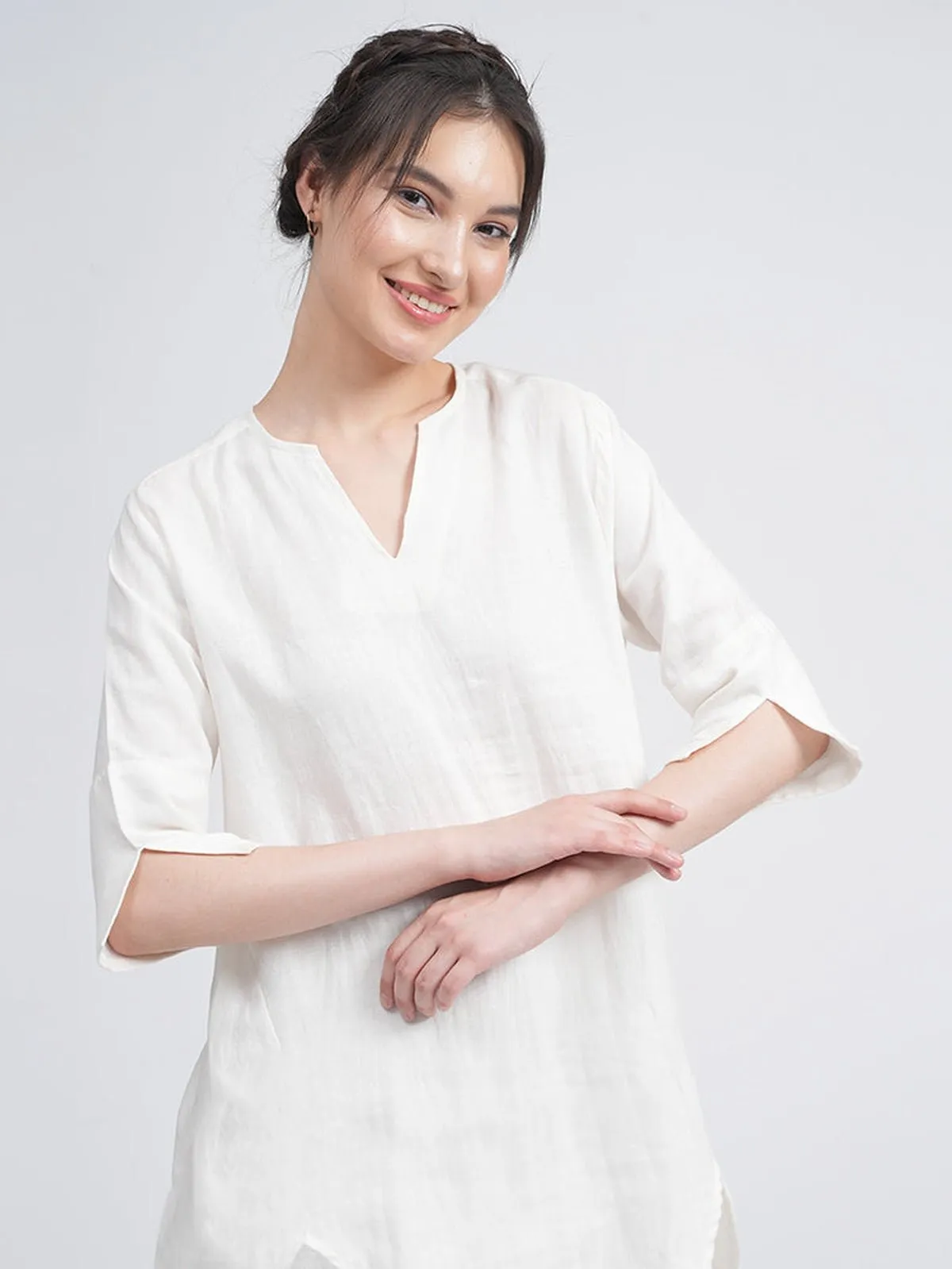 Women Linen Solid Split V Neck Tunic Top
